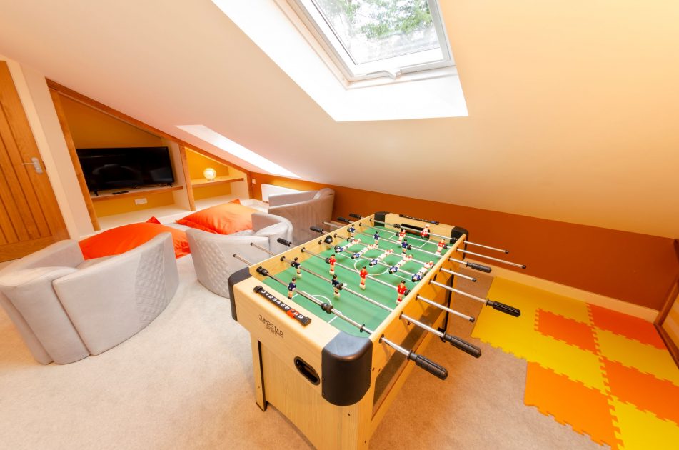 The Greenhouse cottage games room Skewith
